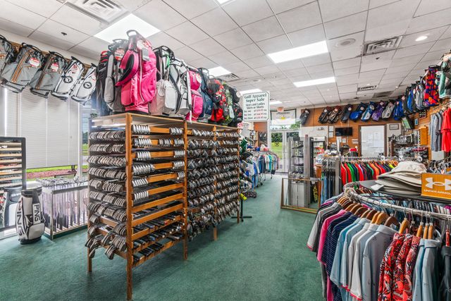 6680 Green Island Circle, Lake Worth, FL 33463