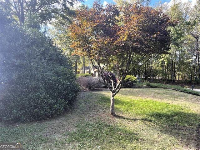 31 WILLIAMSBURG Drive NW, Rome, GA 30165