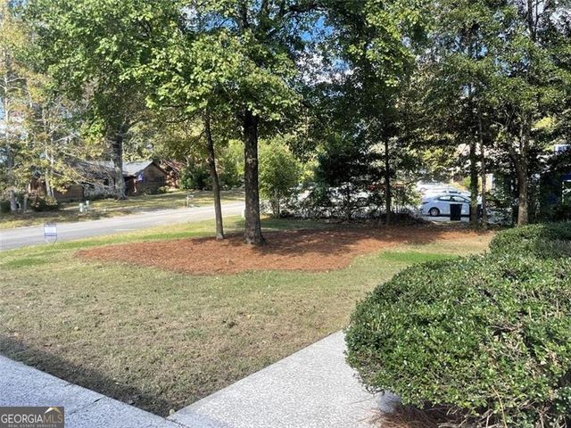31 WILLIAMSBURG Drive NW, Rome, GA 30165