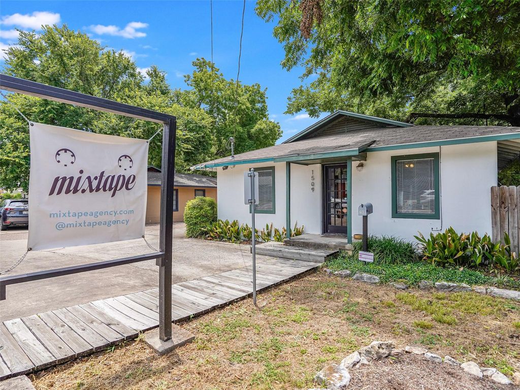 1509 W Koenig LN, Austin, TX 78756