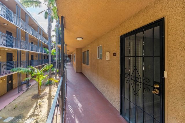 1450 Locust 217, Long Beach, CA 90813