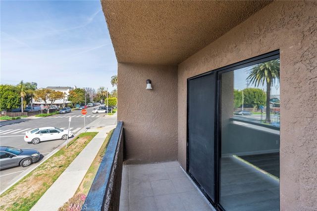 1450 Locust 217, Long Beach, CA 90813