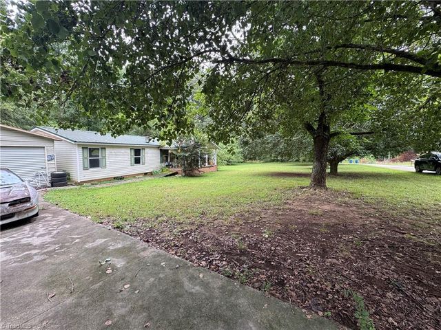 259 Sunburst Lane, Mocksville, NC 27028