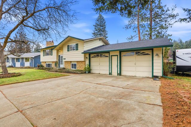 6110 N Cambridge Dr, Spokane, WA 99037