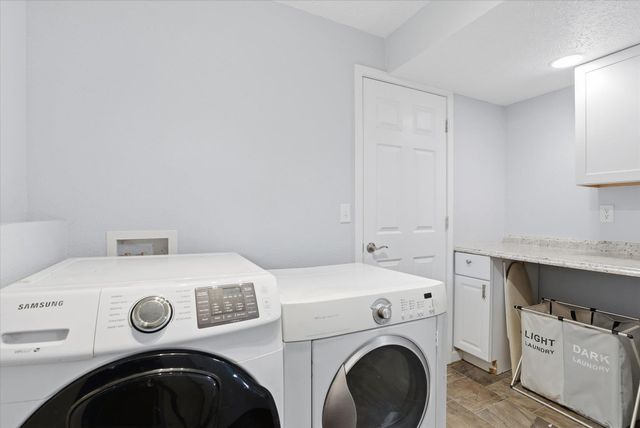 6110 N Cambridge Dr, Spokane, WA 99037