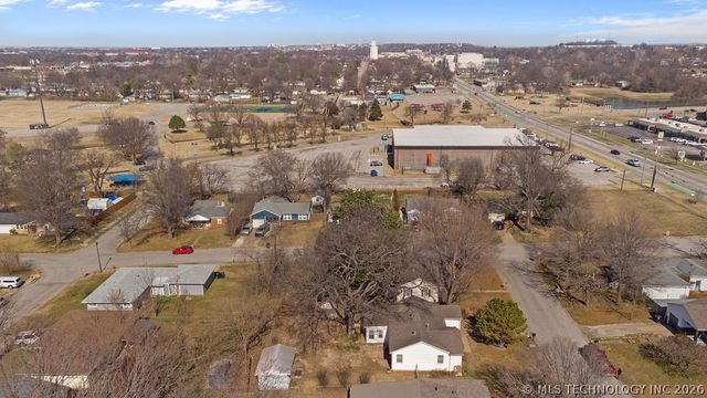 1606 S Ash Avenue, Broken Arrow, OK 74012