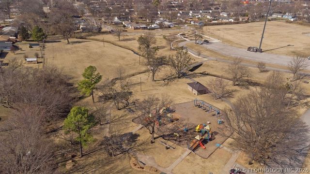 1606 S Ash Avenue, Broken Arrow, OK 74012