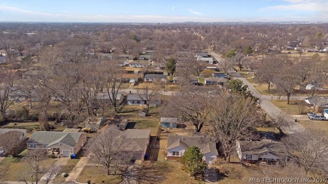 1606 S Ash Avenue, Broken Arrow, OK 74012
