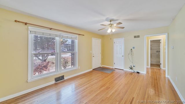 1606 S Ash Avenue, Broken Arrow, OK 74012