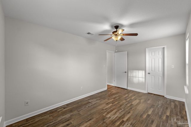 2637 Tinosa Cir, Pensacola, FL 32526