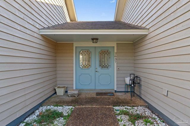 2637 Tinosa Cir, Pensacola, FL 32526