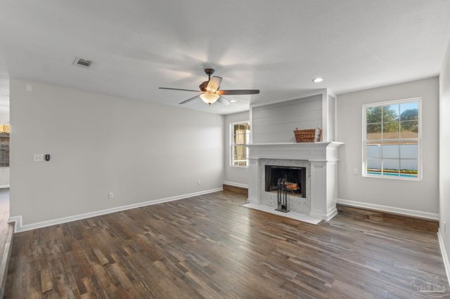 2637 Tinosa Cir, Pensacola, FL 32526