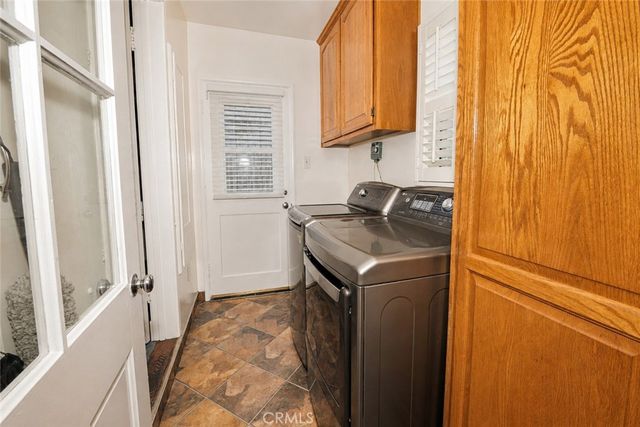 5138 Southridge, Los Angeles, CA 90043