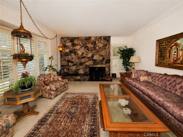 5138 Southridge, Los Angeles, CA 90043
