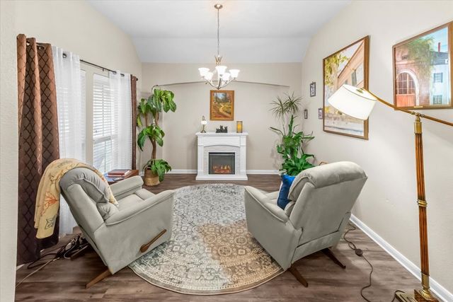 10861 Burnham Drive, Waco, TX 76708