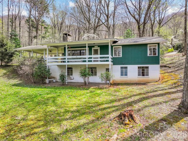 26 Laurel Loop, Maggie Valley, NC 28751