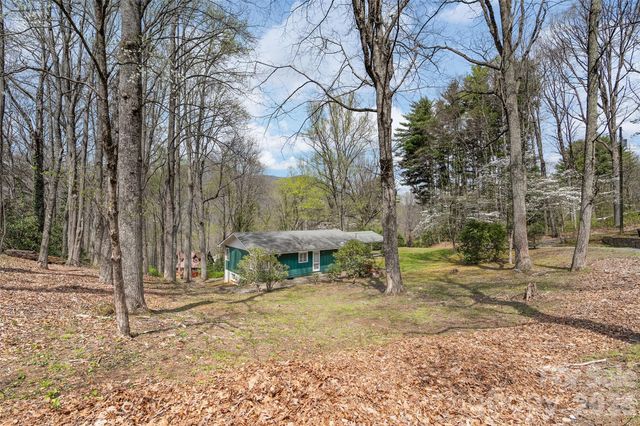 26 Laurel Loop, Maggie Valley, NC 28751