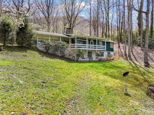 26 Laurel Loop, Maggie Valley, NC 28751