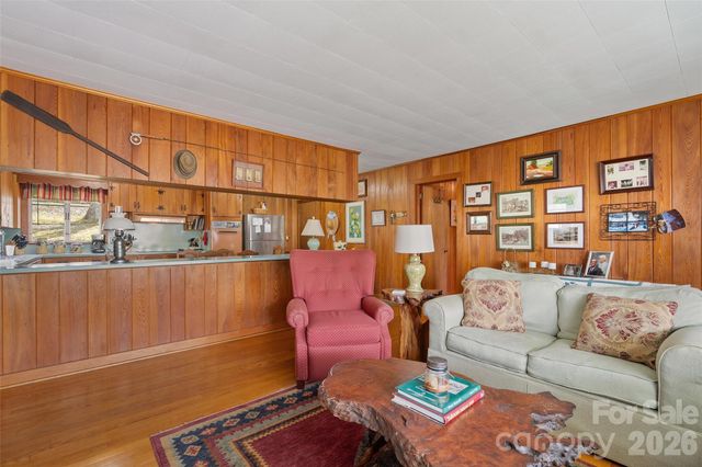26 Laurel Loop, Maggie Valley, NC 28751