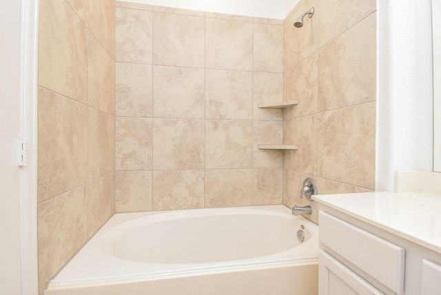 18979 Buckley Oak Drive, New Caney, TX 77357