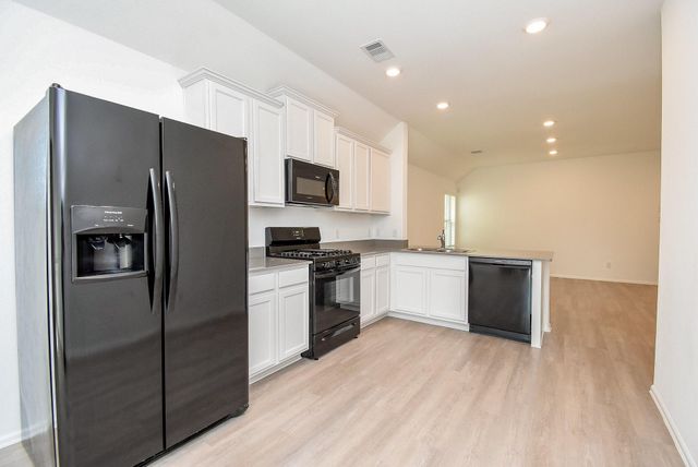 18979 Buckley Oak Drive, New Caney, TX 77357