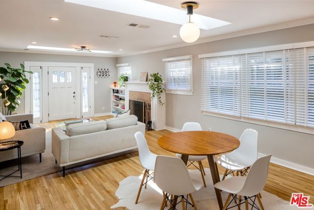 1233 N Genesee Avenue, West Hollywood, CA 90046