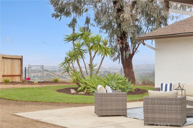 1768 Henderson Court, Vista, CA 92083