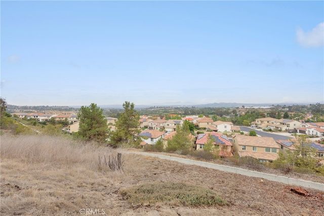 1768 Henderson Court, Vista, CA 92083