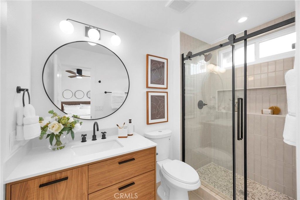 Image 18 of property listing at 1768 Henderson Court, Vista, CA 92083