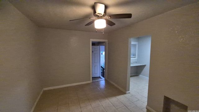 115 Caldwell St Apt 6, San Antonio, TX 78223