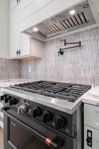 1700 15th Ave S, Nashville, TN 37212