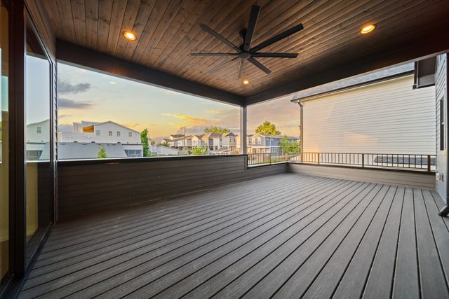 1700 15th Ave S, Nashville, TN 37212