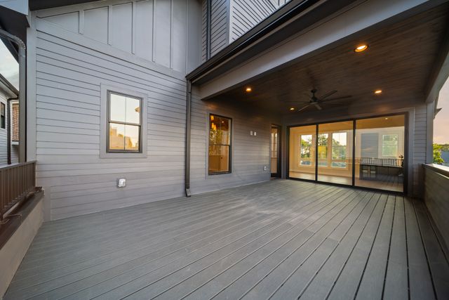1700 15th Ave S, Nashville, TN 37212