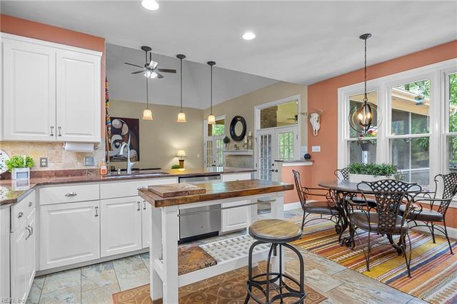 110 Tidal Island WAY, Chesapeake, VA 23320