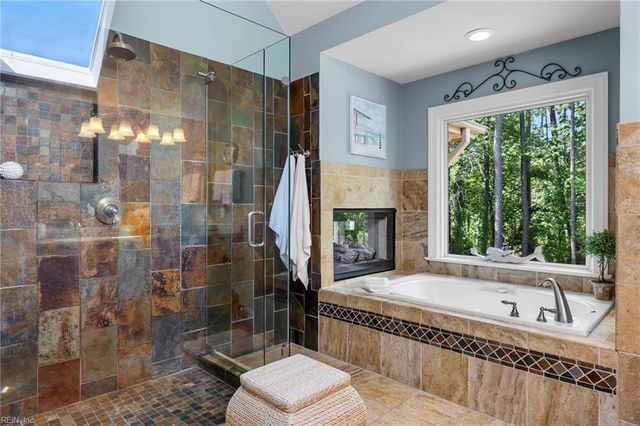 110 Tidal Island WAY, Chesapeake, VA 23320