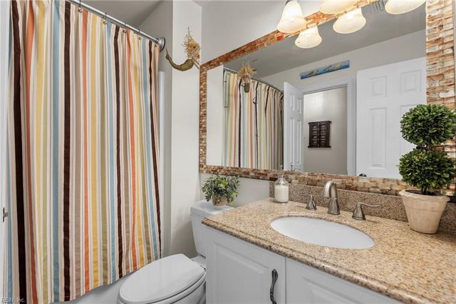 110 Tidal Island WAY, Chesapeake, VA 23320