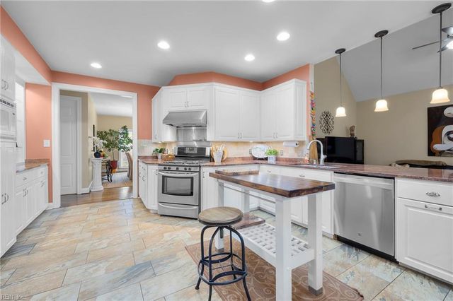 110 Tidal Island WAY, Chesapeake, VA 23320