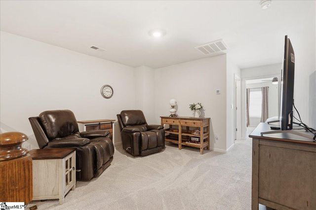 582 Yellow Fox Road, Greer, SC 29650