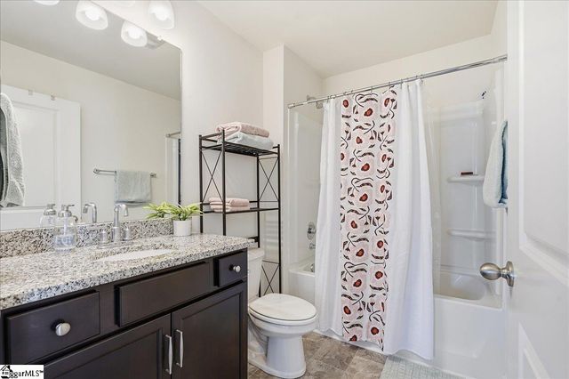 582 Yellow Fox Road, Greer, SC 29650