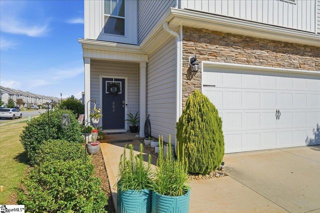 582 Yellow Fox Road, Greer, SC 29650