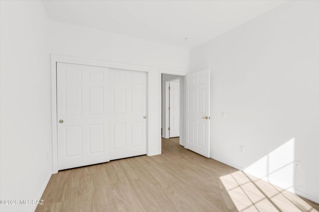 7700 W Wildflower Crest Way, Tucson, AZ 85743