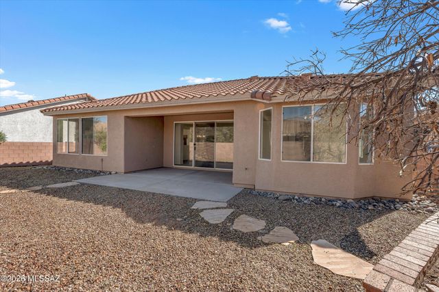7700 W Wildflower Crest Way, Tucson, AZ 85743