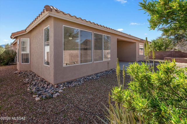 7700 W Wildflower Crest Way, Tucson, AZ 85743