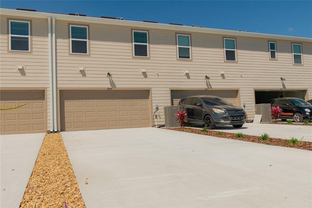 2037 CALM SOUL WAY, Kissimmee, FL 34744