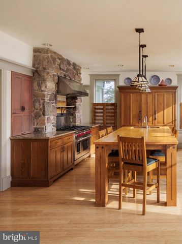 3626 RAYMOND ST, Chevy Chase, MD 20815