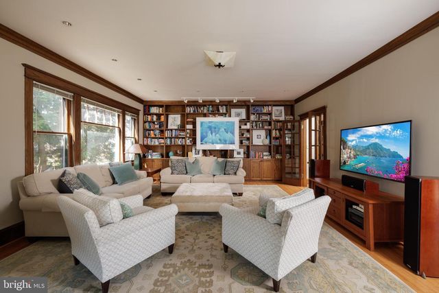 3626 RAYMOND ST, Chevy Chase, MD 20815