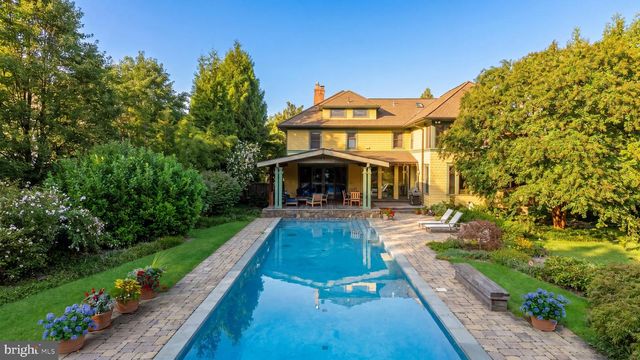 3626 RAYMOND ST, Chevy Chase, MD 20815