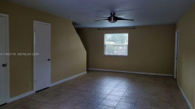 25 NE 12th St, Fort Lauderdale, FL 33304