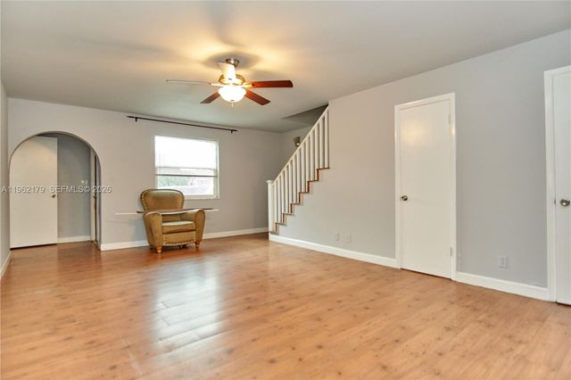 25 NE 12th St, Fort Lauderdale, FL 33304