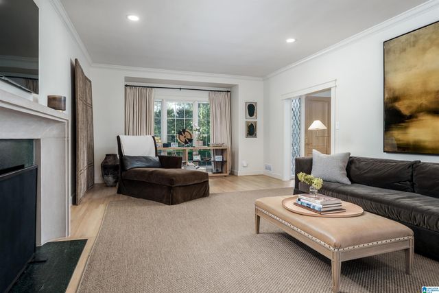 5 RIDGE DRIVE, Mountain Brook, AL 35213